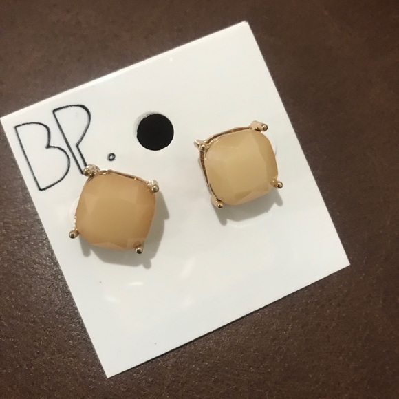 BP Nordstrom stud earrings - BRAND NEW in ivory